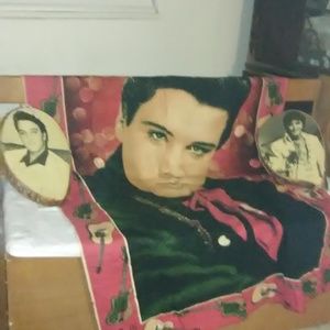 ELVIS  PRESLEY  PORTRAITS